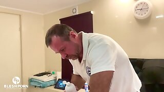 Bleshcouple - Tim Blesh Private Massage