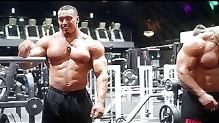Larry Wheels - Primed and Powerful.