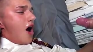 Twink nearly drowns himself with cum self facial