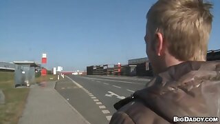 Gay Bareback Public Sex