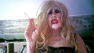 Smoking slag Sarah advertises herself&comma; she is desperate for cock