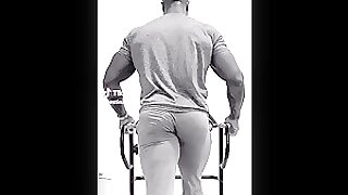 Black Musclebutt