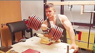 Addicted to muscle gain