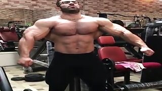 Massive Behrooz Tabani