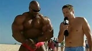 Ronnie Coleman  - Flipper Snorkle Race
