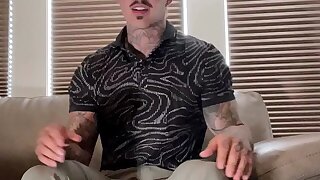 330 TikTok muscle CumSlut Jakipz ONLYFANS