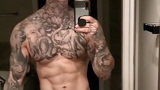 272 TikTok muscle CumSlut Jakipz ONLYFANS