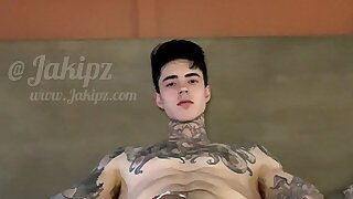 125 TikTok muscle CumSlut Jakipz ONLYFANS