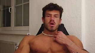 26  tattooed muscle hunk maesthetix xmartynx martinisdead onlyfans porn