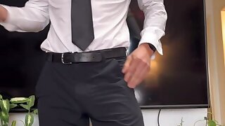 39 Big cock muscle stud Jake Wild bigggwild Onlyfans porn