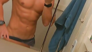 105 Big cock muscle stud Jake Wild bigggwild Onlyfans porn