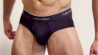 37 Muscle Hunk James Whipp jameswhipps onlyfans