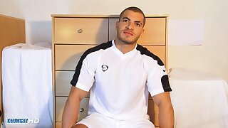 Farid - Hetero Footballer Gets Sucked