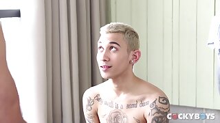 Alexander King Fucks Jae Roze