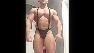 Cocky muscle show off