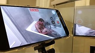 Niko - Taking a bath