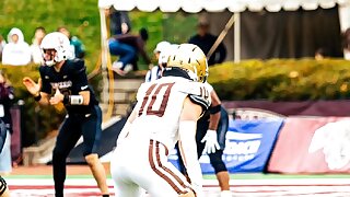Watch this hot muscular blonde football player in uniform.