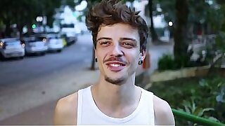 Dando pro dotado do meu bairro&excl;
